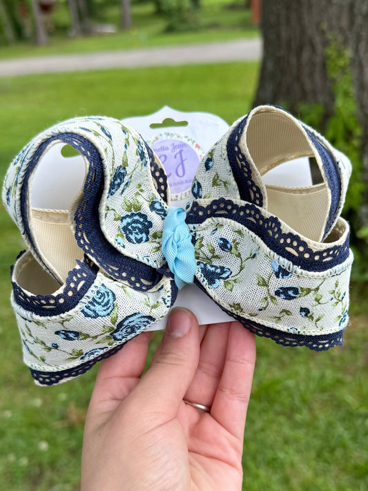 Navy & blue Rose