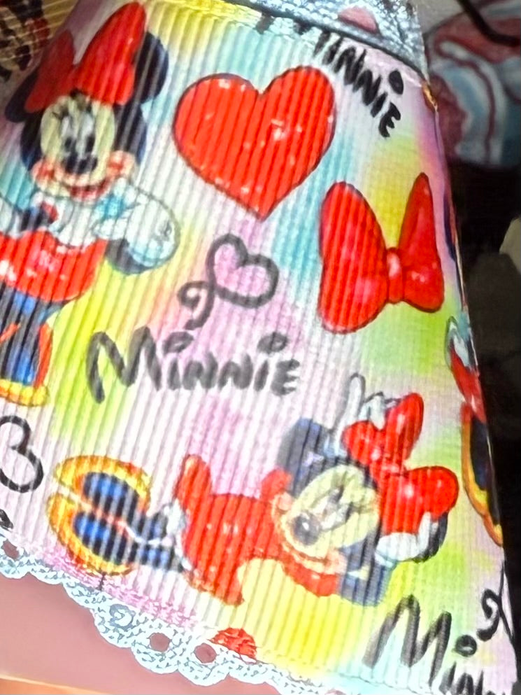 Minnie Mouse with multicolor background