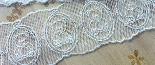 Teddy bear lace bows preorder TAT JULY