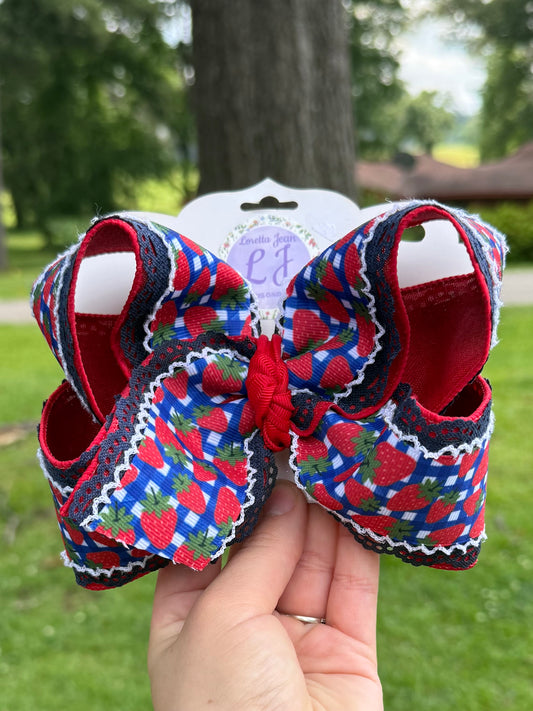 Strawberry moonstitch