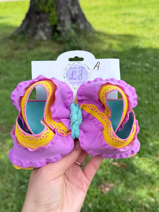 Multicolor ruffles