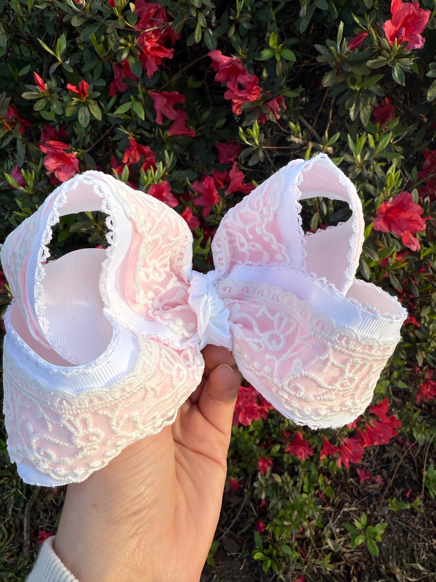 Bunny lace bows