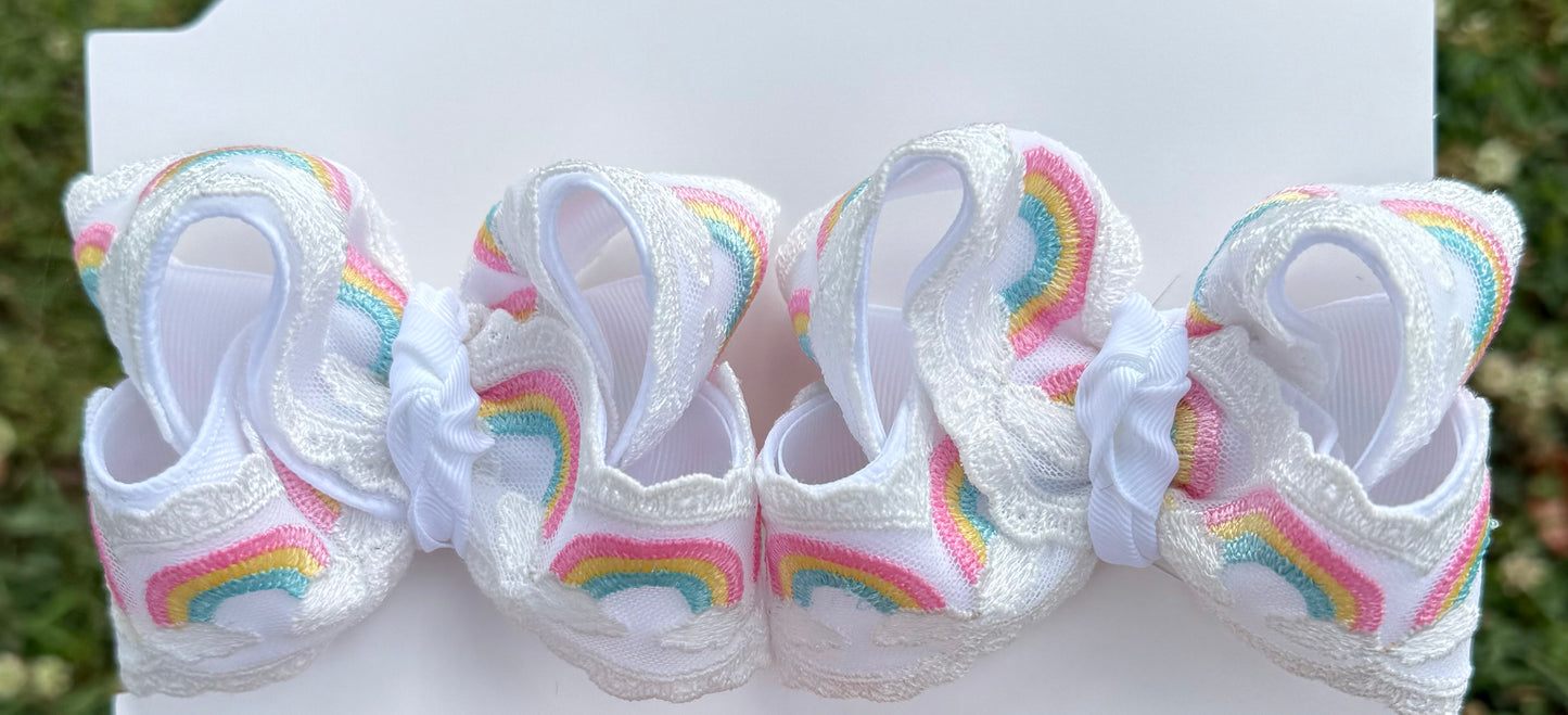 Rainbow lace piggies