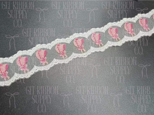 Bonnet lace bows
